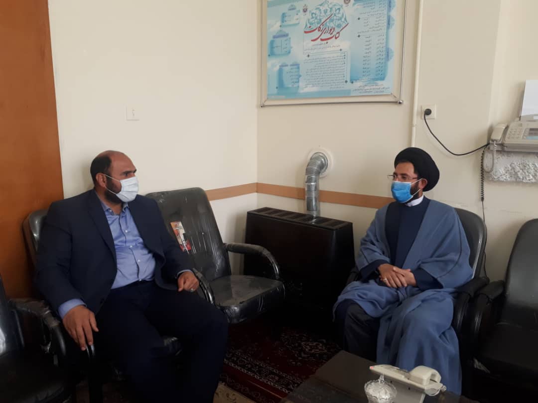 حجت‌الاسلام سیدعباس موسوی در دیدار رئیس دانشگاه آزاد اسلامی واحد سروستان