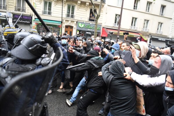 اعتراض فرانسه