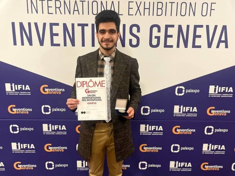کسب مدال نقره مسابقات جهانی اختراعات توسط دانشجوی دانشگاه آزاد اسلامی لاهیجان