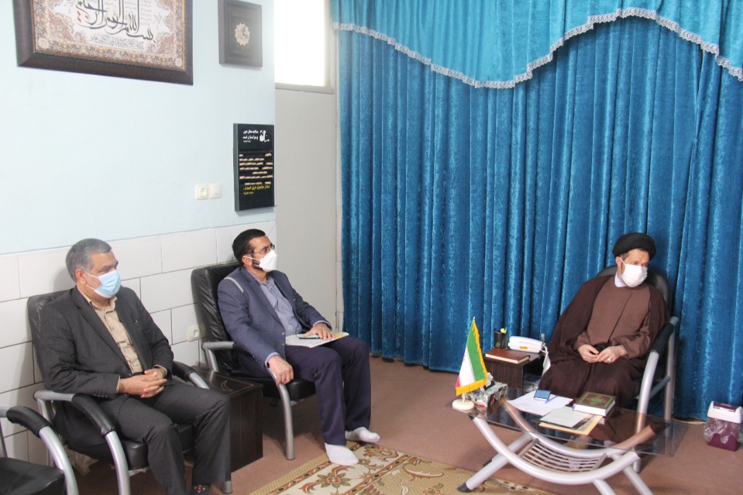 دیدار جلیل عمادی رئیس دانشگاه آزاد مبارکه با امام جمعه این شهرستان