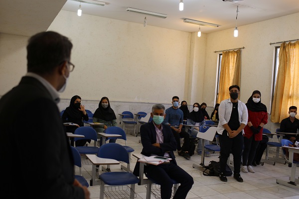 حضور بیش از ۸۰ درصد دانشجویان در کلاس‌های درس دانشگاه آزاد اسلامی زرقان