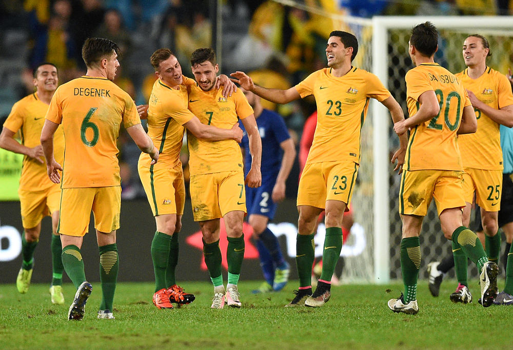 Matthew-Leckie-Australia-Socceroos-2016-Football.jpg