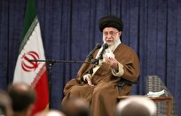 قائد الثورة: الشهداء، هم هوية الشعب الايراني ولا يجب ان يُنسوا