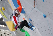 لاعبة إيرانية تحصد البرونزية في بطولة آسيا لتسلق الصخور