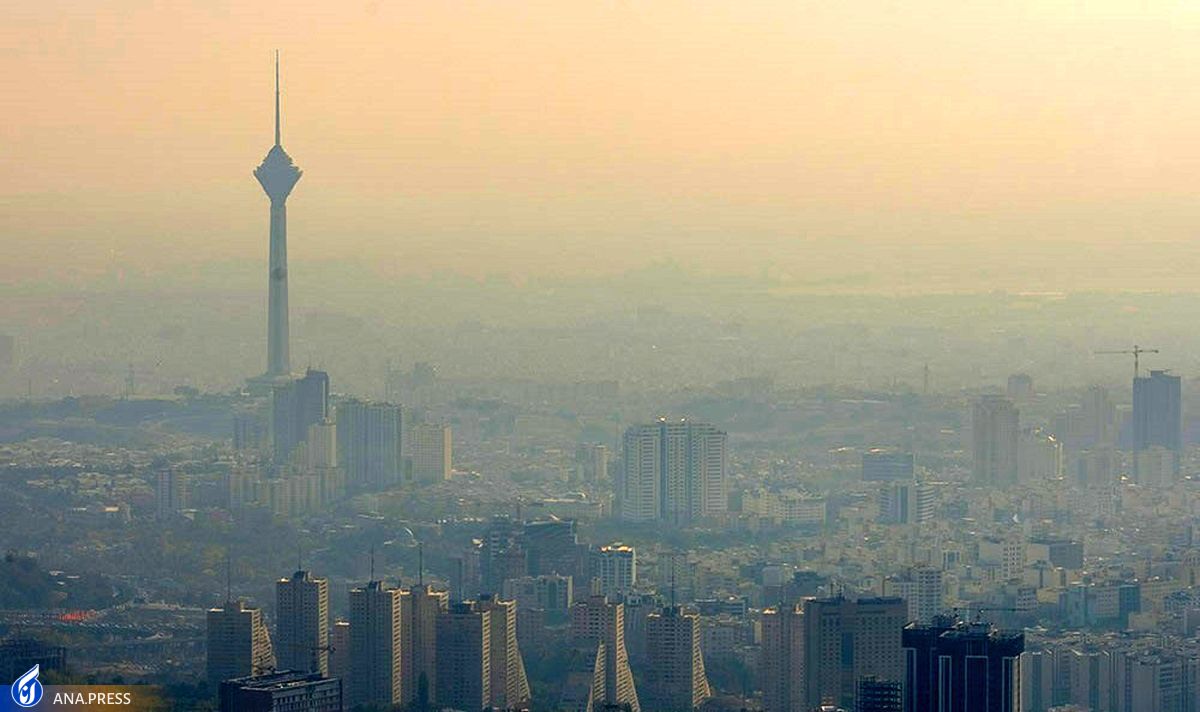 وضعیت هوای تهران برای همه گروه‌های جامعه ناسالم است