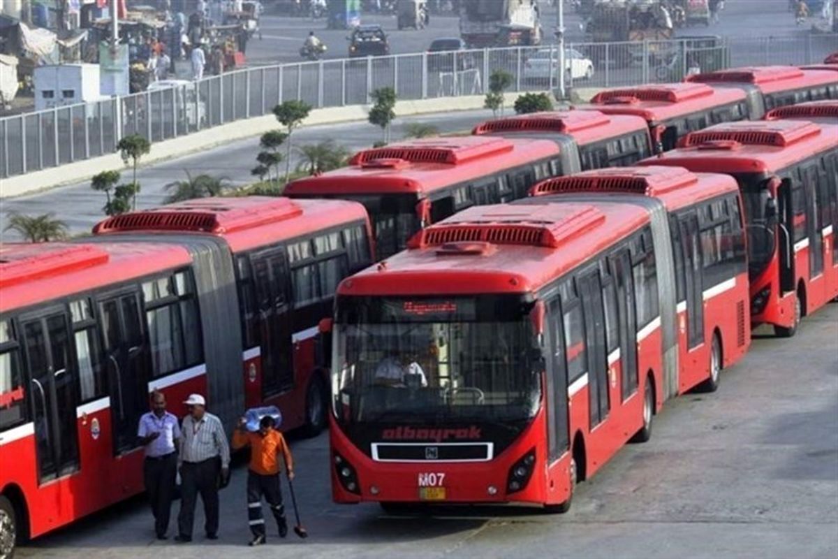 خدمات‌رسانی ویژه اتوبوسرانی تهران به شرکت‌کنندگان در مراسم یوم الله ۱۲ بهمن