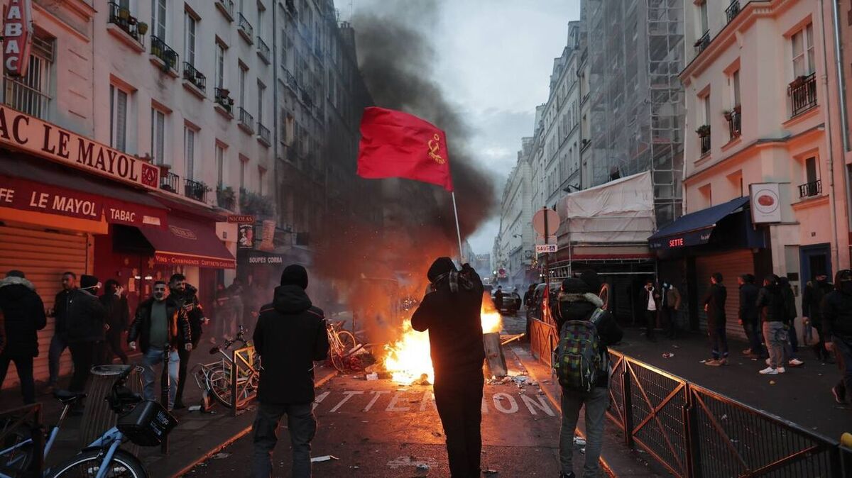 تظاهرات در پاریس باز هم به خشونت کشیده شد