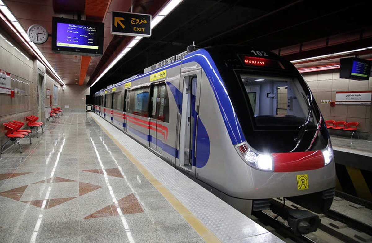 خدمات‌رسانی ویژه و رایگان مترو تهران در روز ۲۲ بهمن