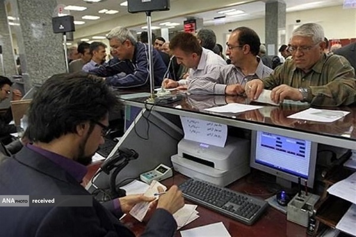فعالیت شعب بانکی منتخب فروش ارز در روز ۲۱ بهمن