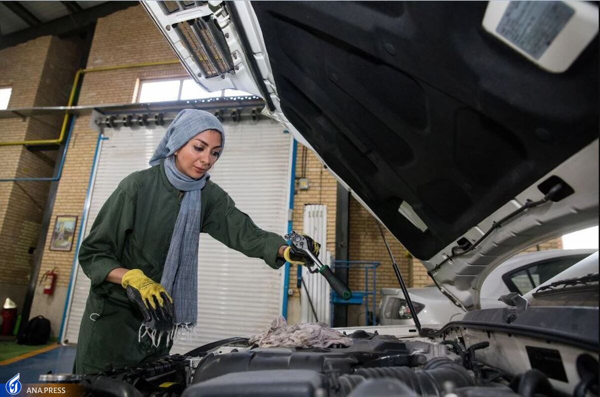 راه اندازی اولین تعمیرگاه خودرو ویژه بانوان در مراکز معاینه فنی شهر تهران