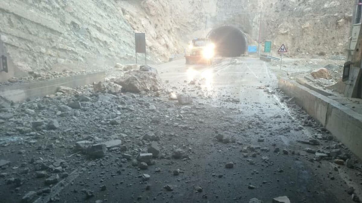 حادثه در تونل آزاد راه تهران - شمال چند مصدوم بر جا گذاشت