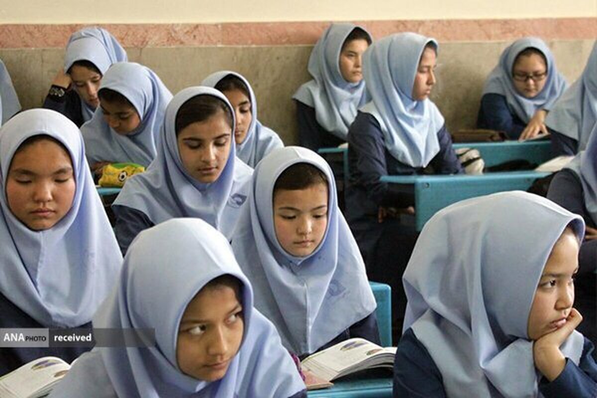 ۶۷۰ هزار دانش‌آموز اتباع افغانستانی در ایران تحصیل می کنند