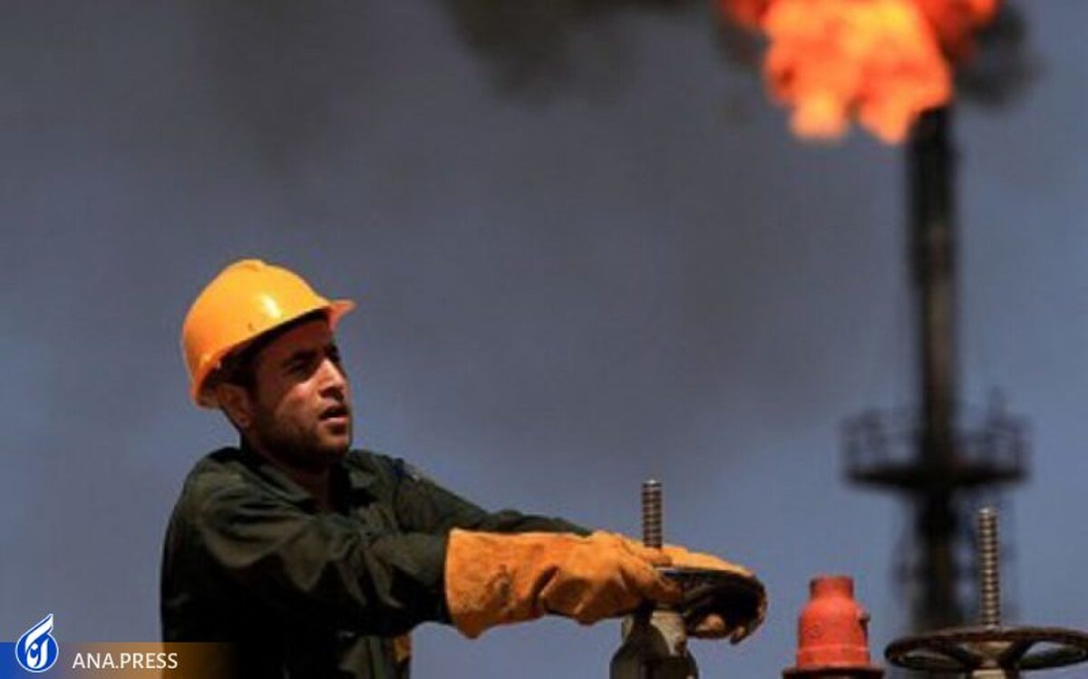 رئیس جمهور با افزایش حقوق کارکنان صنعت نفت موافقت کرد