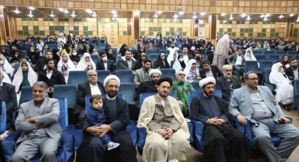 جشن ازدواج دانشجویی در مجتمع ولیعصر(عج) واحد تهران جنوب دانشگاه آزاد اسلامی