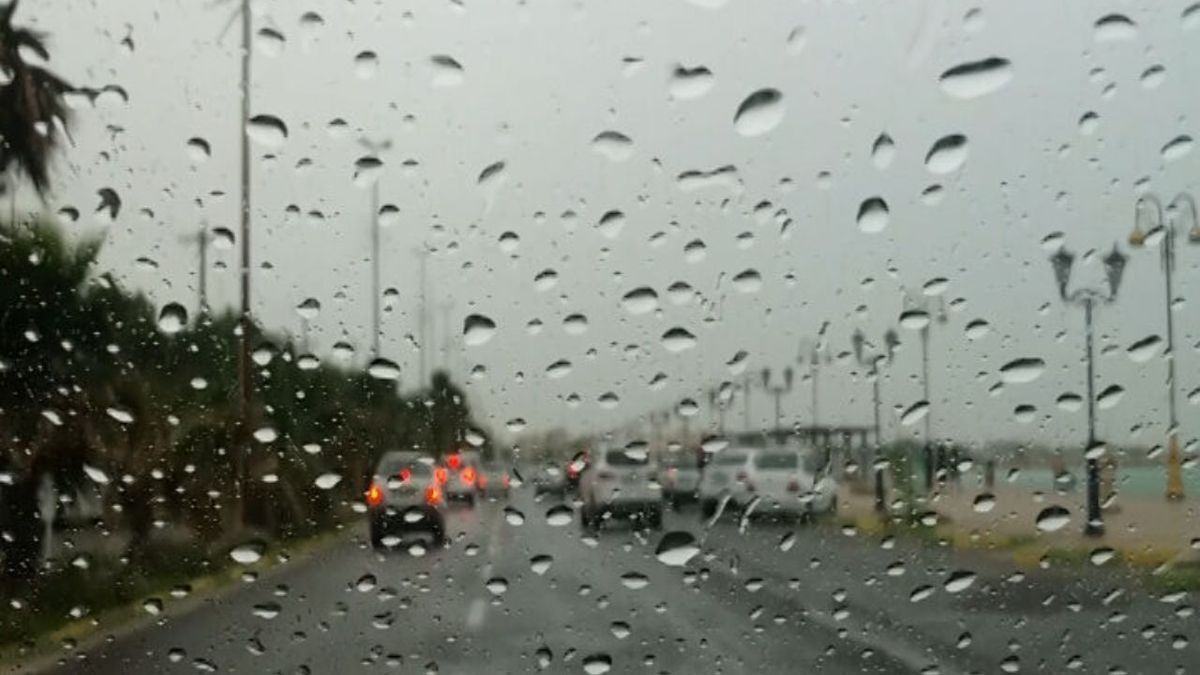 فعالیت سامانه بارشی در تهران شدت می‌گیرد