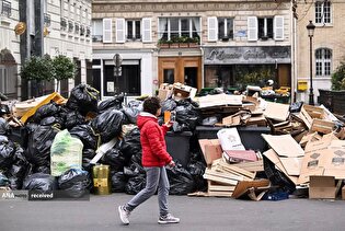 پاریس غرق در زباله