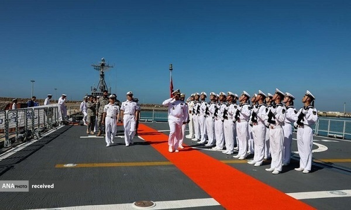 فرمانده«نداجا» از ناوشکن‌های چین و روسیه بازدید کرد