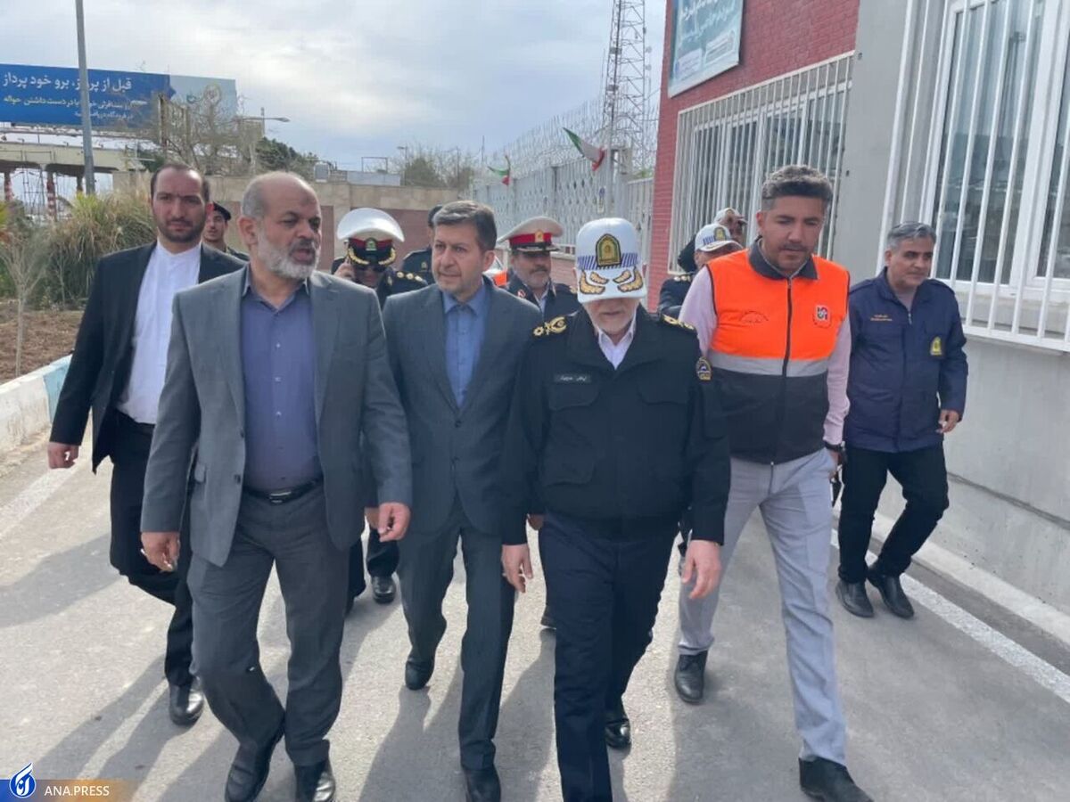 وزیر کشور از عوارضی تهران- قم بازدید کرد