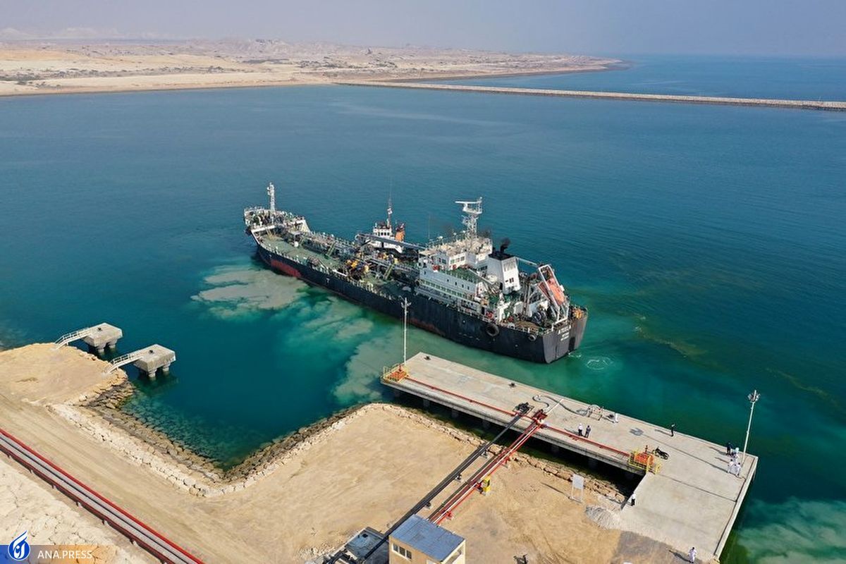 تحویل ۴۰ هزار تن سوخت به کشتی‌های عبوری خلیج فارس در جزیره قشم