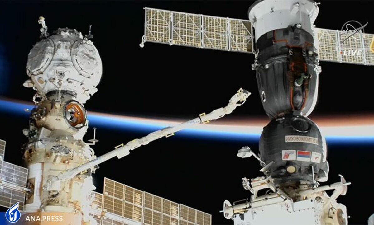 فضاپیمای سایوز برای بازگشت فضانوردان به ایستگاه فضایی رسید