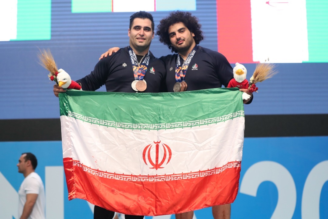 مدال‌های نقره و برنز وزنه‌برداری بازی‌های کشورهای اسلامی به ایران رسید