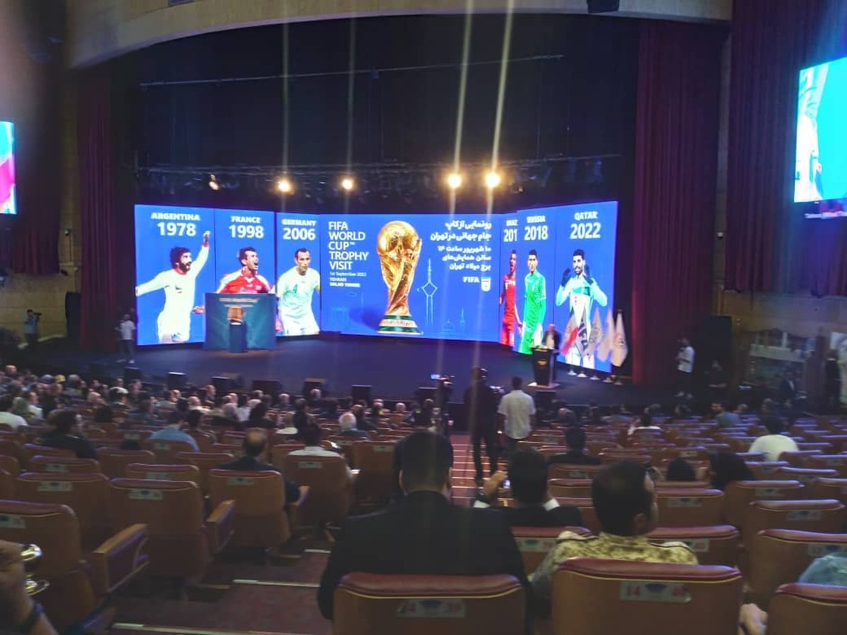 مراسم رونمایی از کاپ جام جهانی؛ درخواست عزیزی از تاج در مورد اسکوچیچ