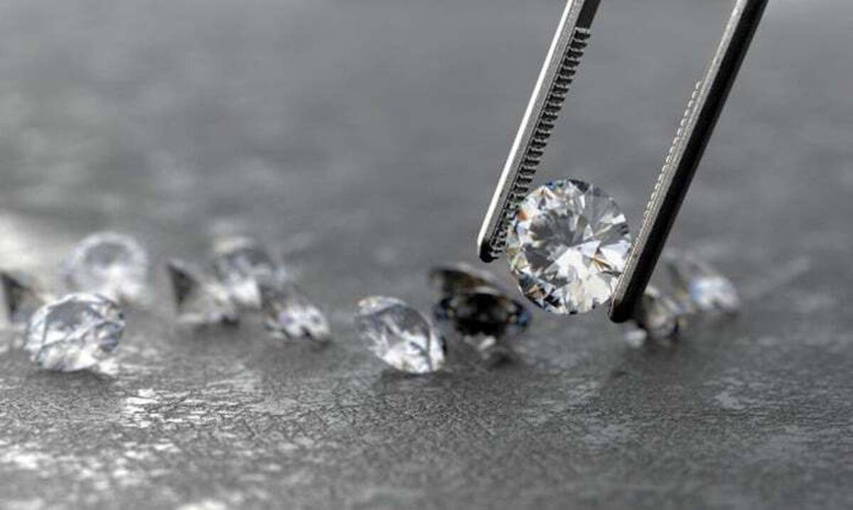 چگونه تولید نانو الماس‌ شبیه‌سازی شد؟