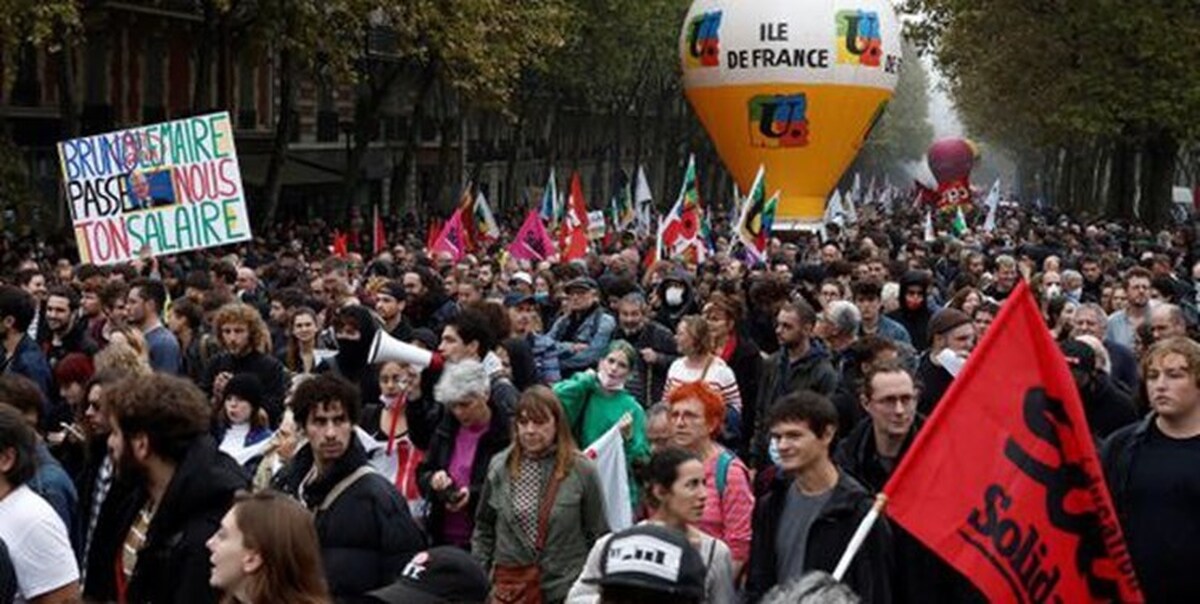 فرانسوی‌ها در اعتراض به افزایش هزینه‌ها به خیابان آمدند