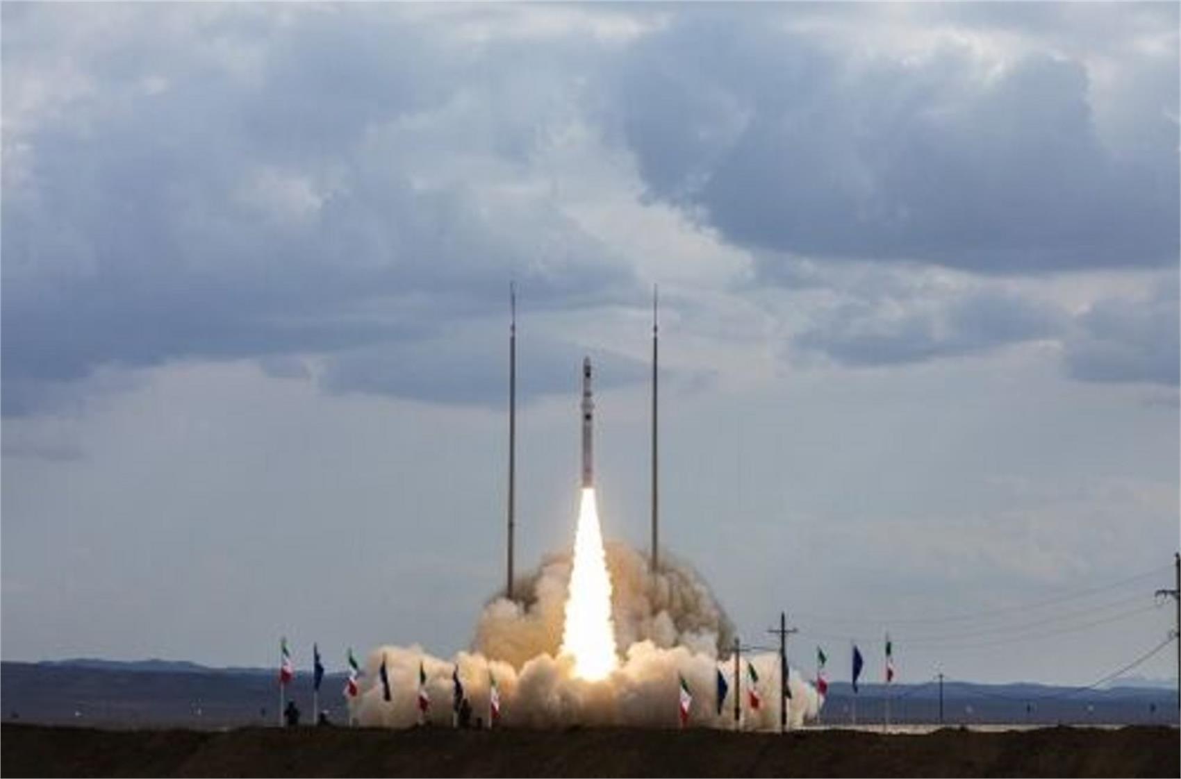 آزمایش موافقت آمیز ماهواره بر‌های لایه لئو/ «قائم ۱۰۰» توانایی تزریق ماهواره‌ در مدار ۴۰۰ کیلومتری زمین را دارد