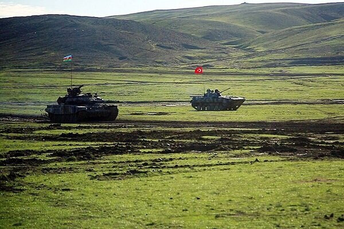 جمهوری آذربایجان و ترکیه رزمایش نظامی برگزار کردند