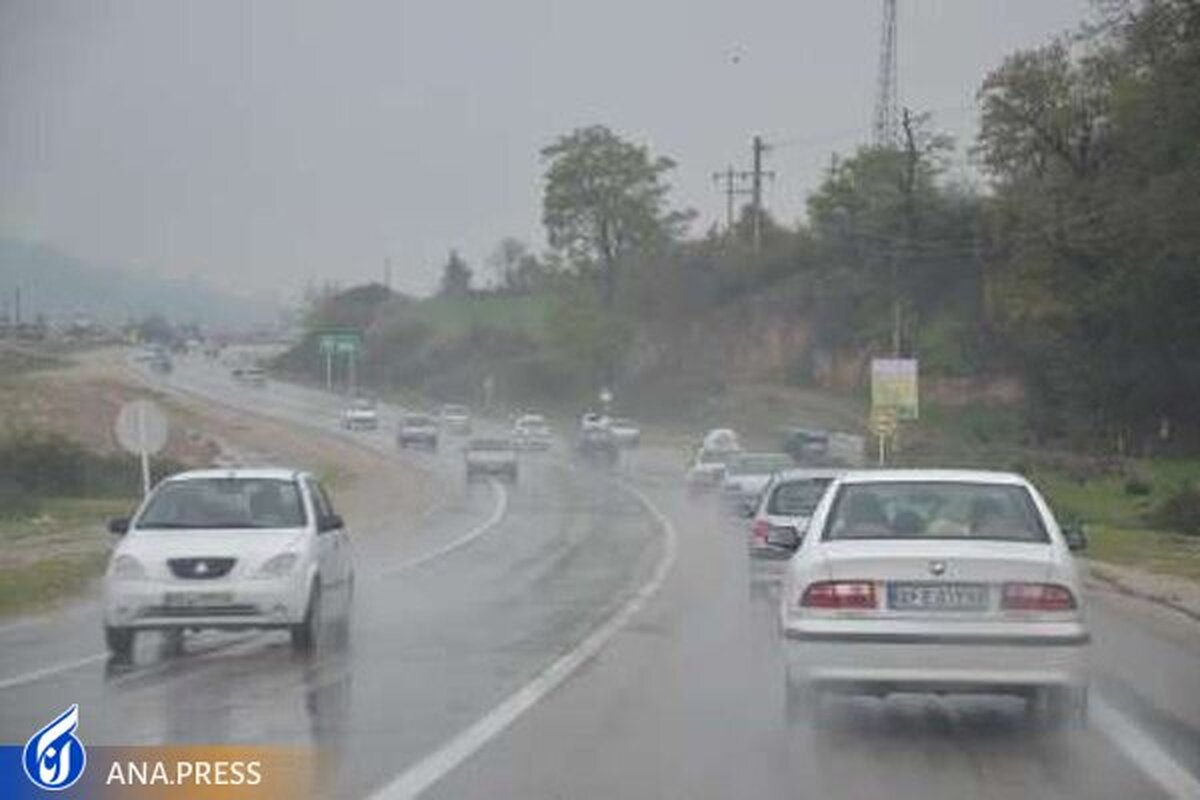 بارش برف و باران در جاده های ۴ استان