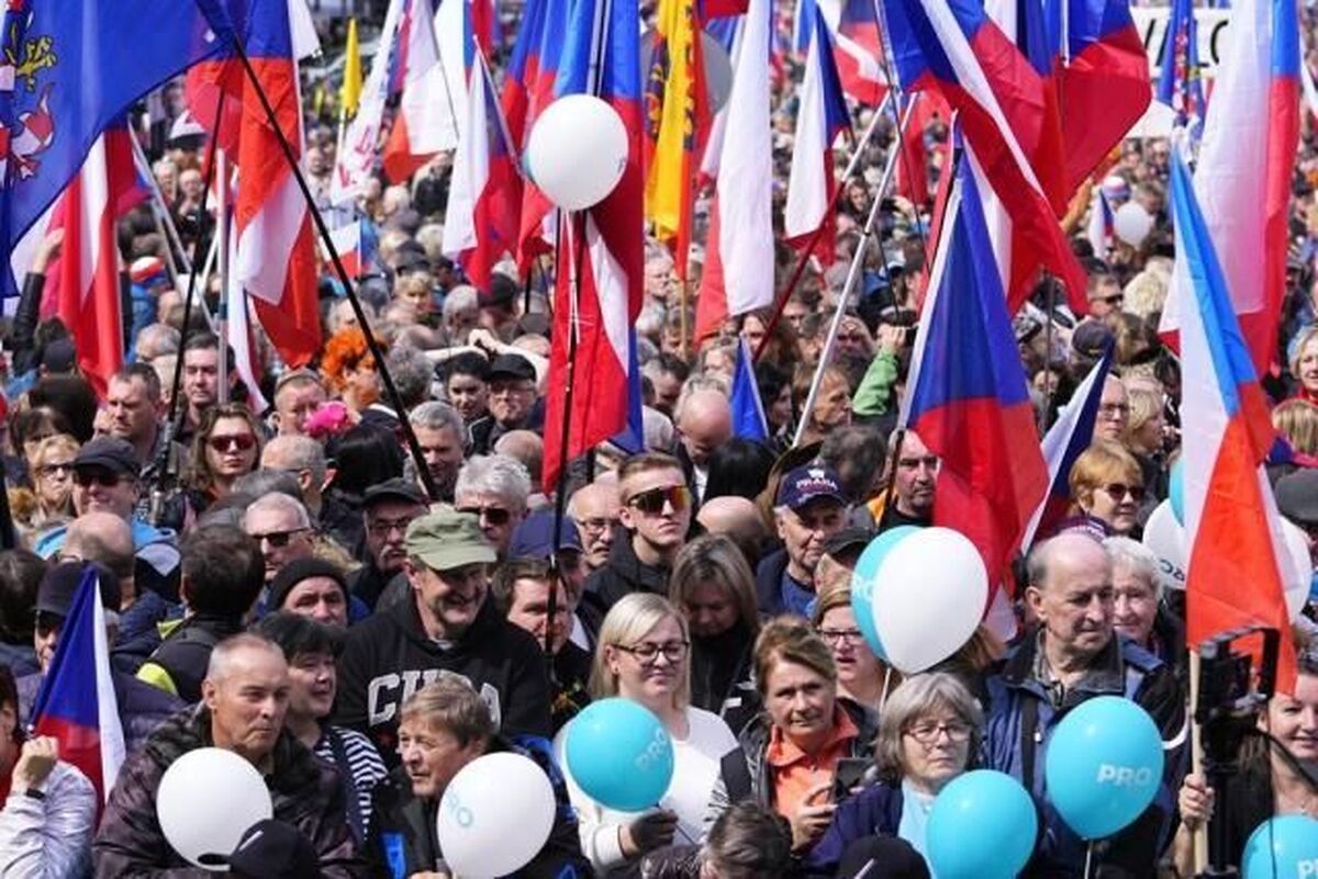 مردم جمهوری چک بابت توجه دولت به جنگ اوکراین تظاهرات کردند