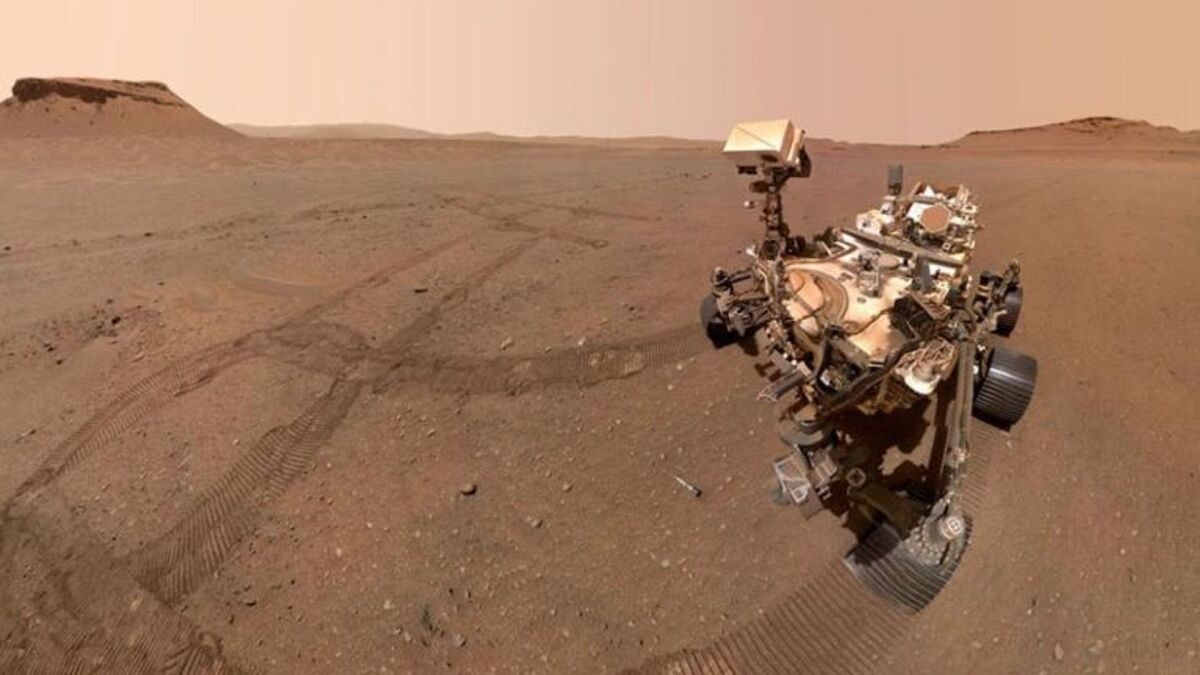 نمونه‌های قمر مریخ تا ۲۰۳۲ به زمین نمی‌رسد