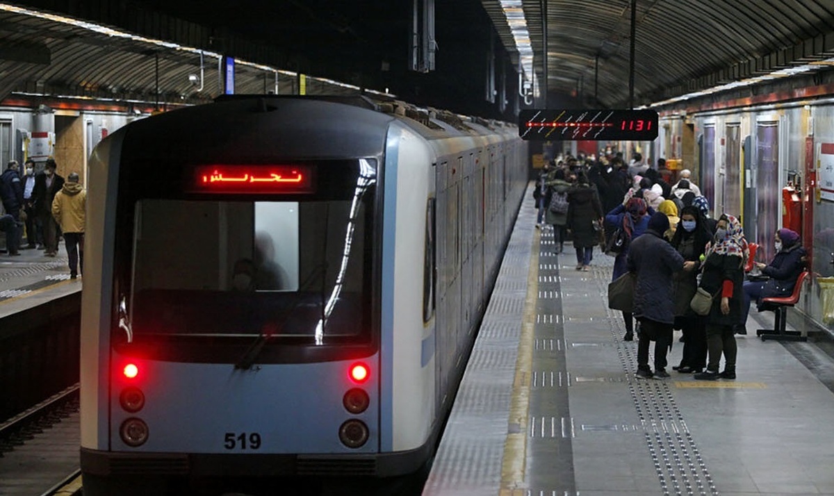 رفع نقص فنی قطار در خط یک مترو تهران