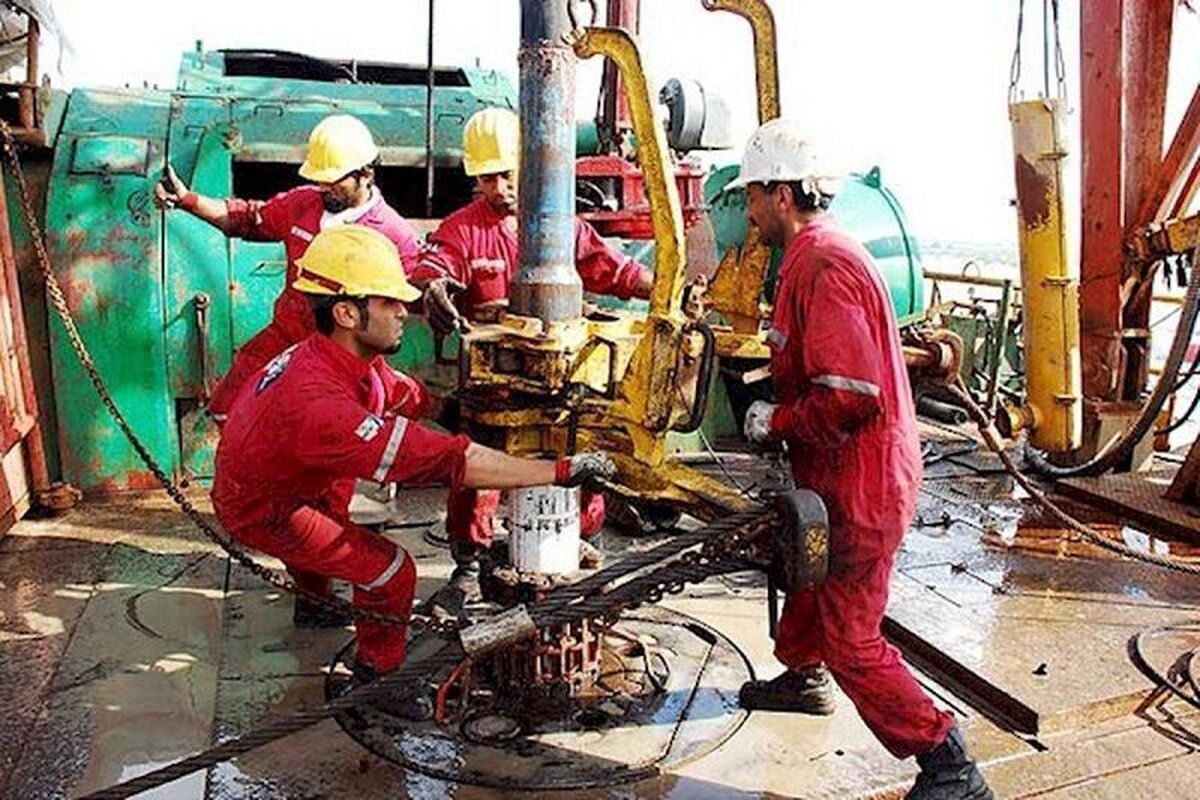 ماندگاری تولید روزانه نفت ایران در محدوده ۳ میلیون بشکه