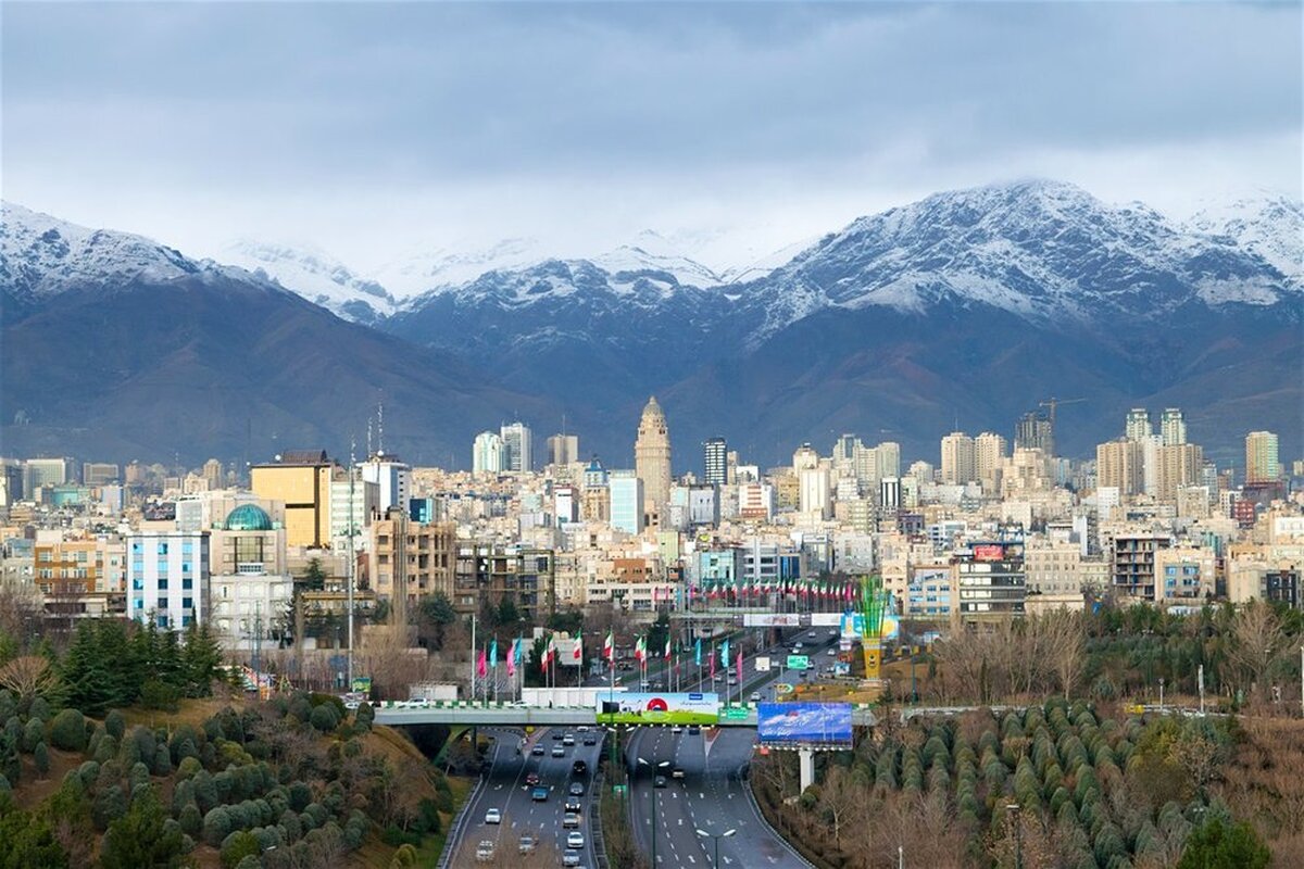 ارزیابی هویت شناختی و بصری فضاهای شهری تهران