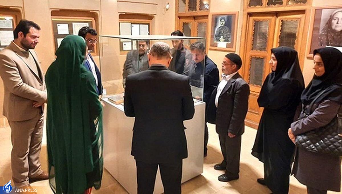 نمایش نسخ خطی در موزه‌ اسناد و نسخ خطی مهربان پولادی