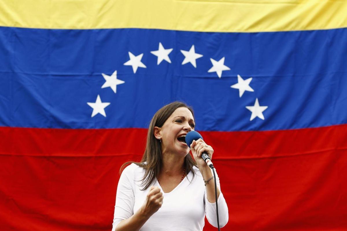 آمریکا برنامه بازگشت تحریم‌ها علیه ونزوئلا را اعلام کرد