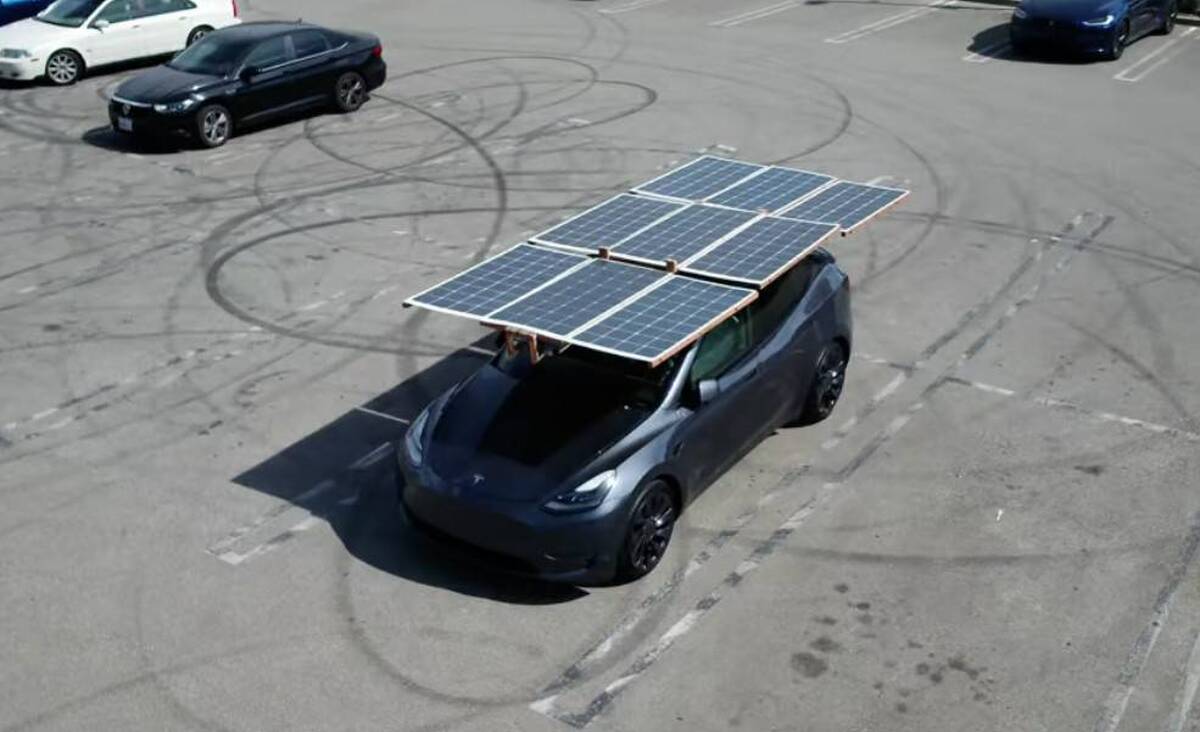 طرح مهندس ایرانی برای شارژ خودرو‌های برقی/ پنل خورشیدی که روی خودرو نصب می‌شود 