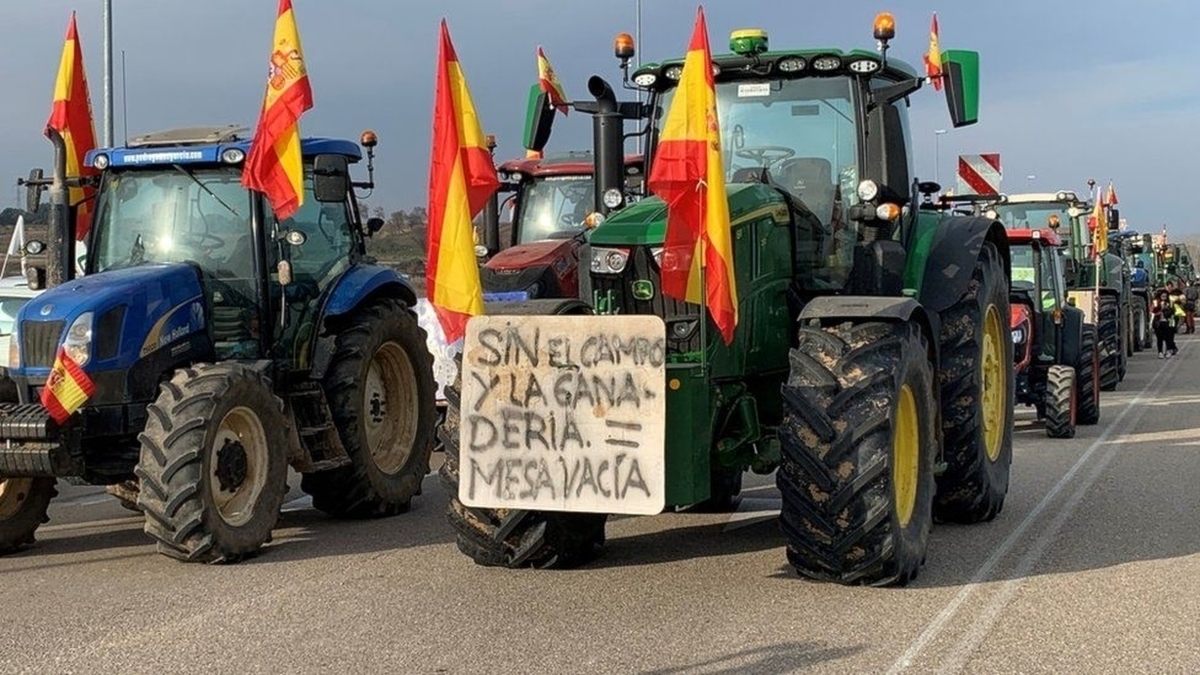 کشاورزان اسپانیایی به معترضان اروپایی پیوستند