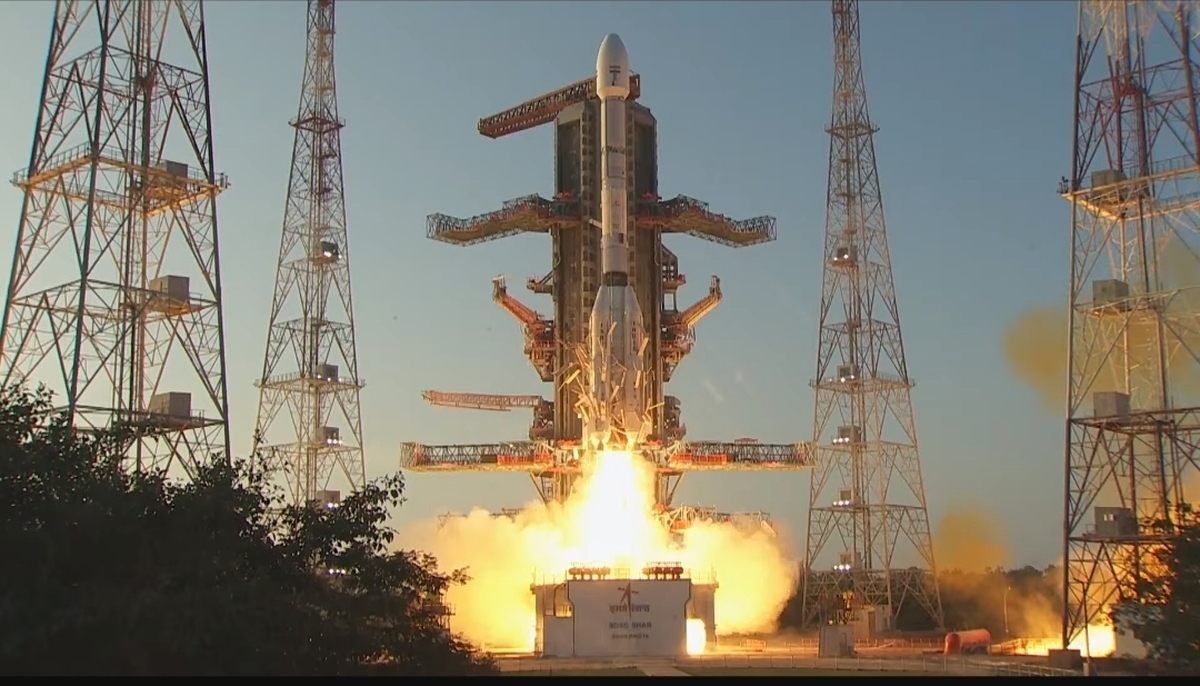 ماهواره قدرتمند هند به مدار زمین رفت