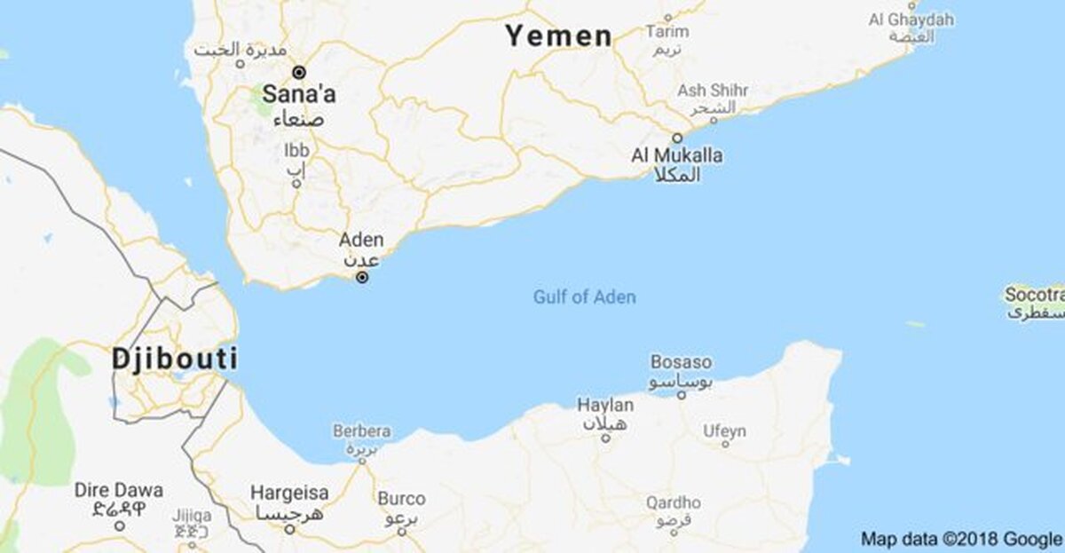 شلیک موشک ارتش یمن به سوی ناوشکن آمریکایی