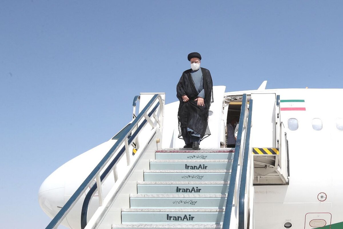 رئیسی وارد فرودگاه کنارک شد   عزیمت رئیس جمهور به منطقه «نگور»