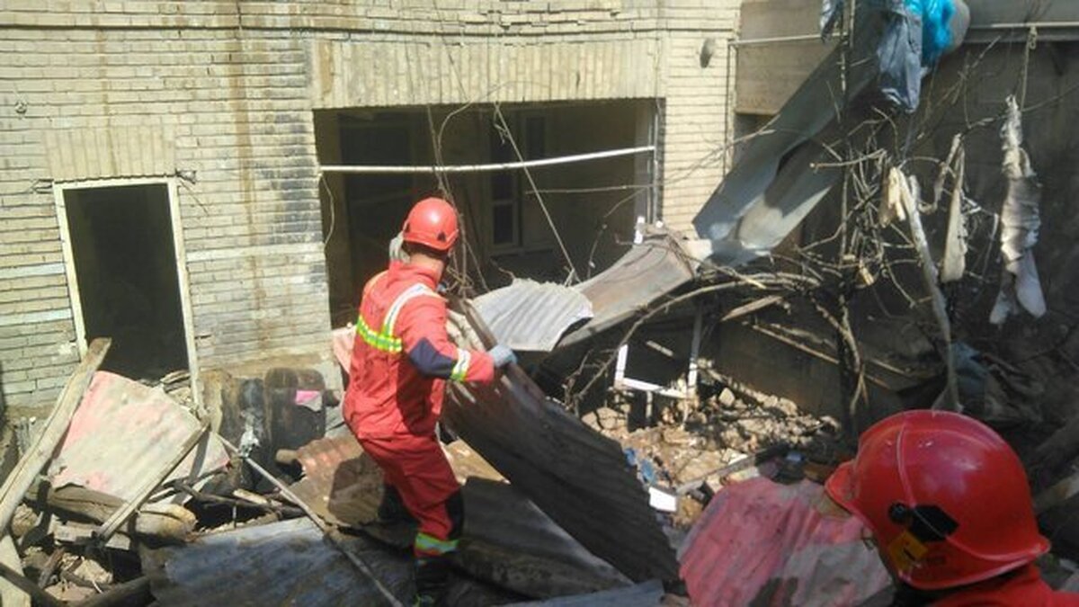 انفجار شدید یک خانه دوطبقه در خیابان ری با تلفات جانی