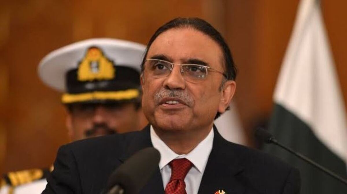 آصف زرداری در مقام رئیس‌جمهور جدید پاکستان سوگند یاد کرد