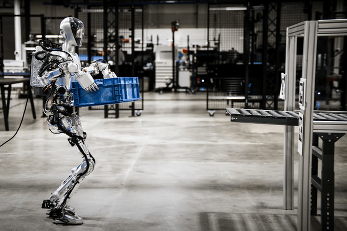 پای ربات انسان‌نما به کارخانه‌ها باز شد