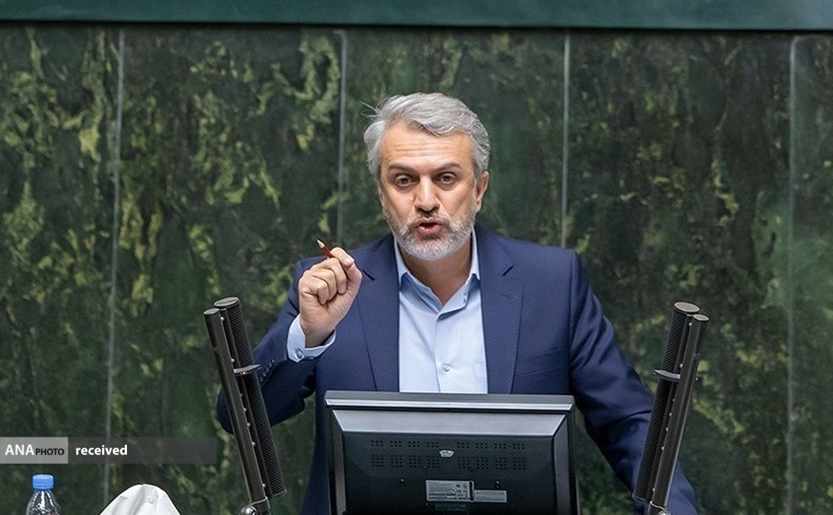 ملت ایران! وزیر صمت و  نمایندگان آلوده به فساد نشده‌اند