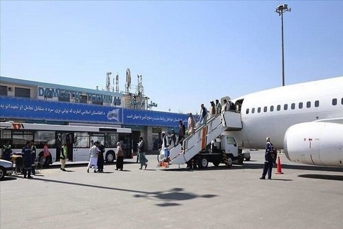 فرودگاه کابل هدف حمله راکتی قرار گرفت