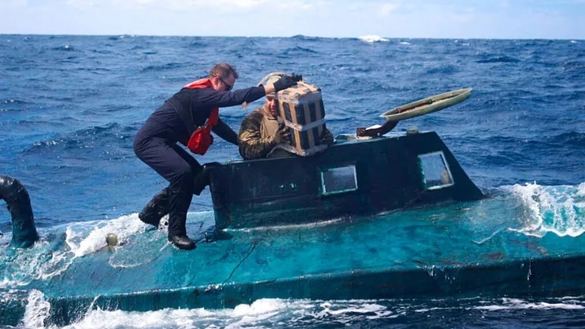 بزرگترین زیردریایی مخصوص حمل مواد مخدر کشف شد