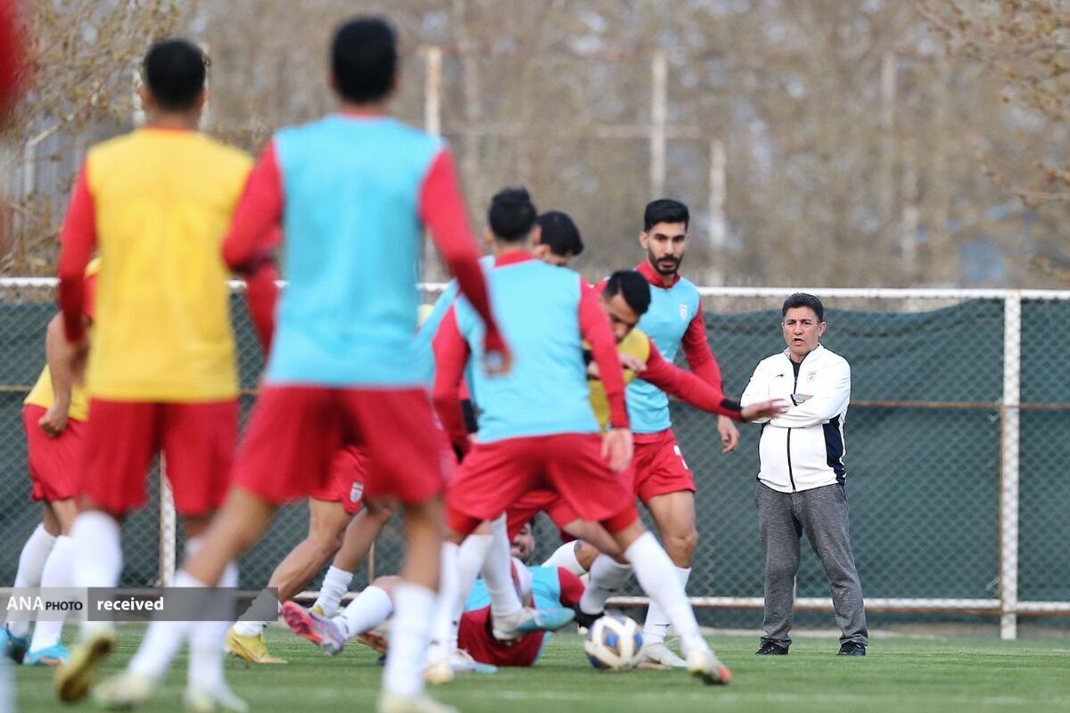 فریادشیران: قلعه‌نویی باید تا جام جهانی بماند وگرنه وقت تلف کرده‌ایم/سرمربی امید امروز هم انتخاب شود شانس صعود ندارد
